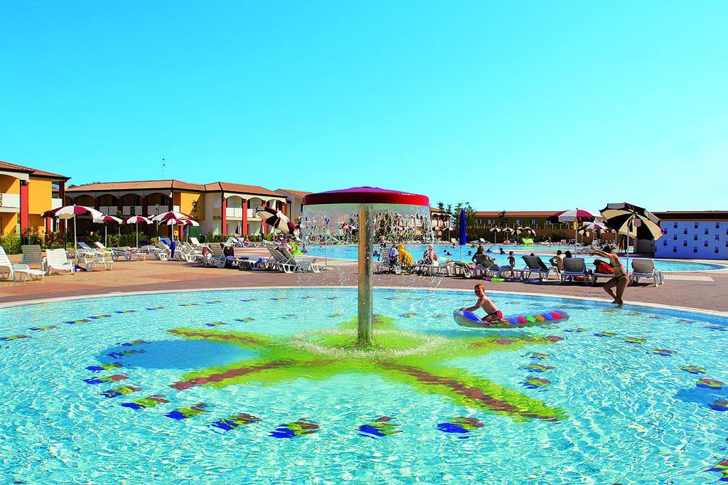 Villaggio Ai Pini 杜纳维德 外观 照片